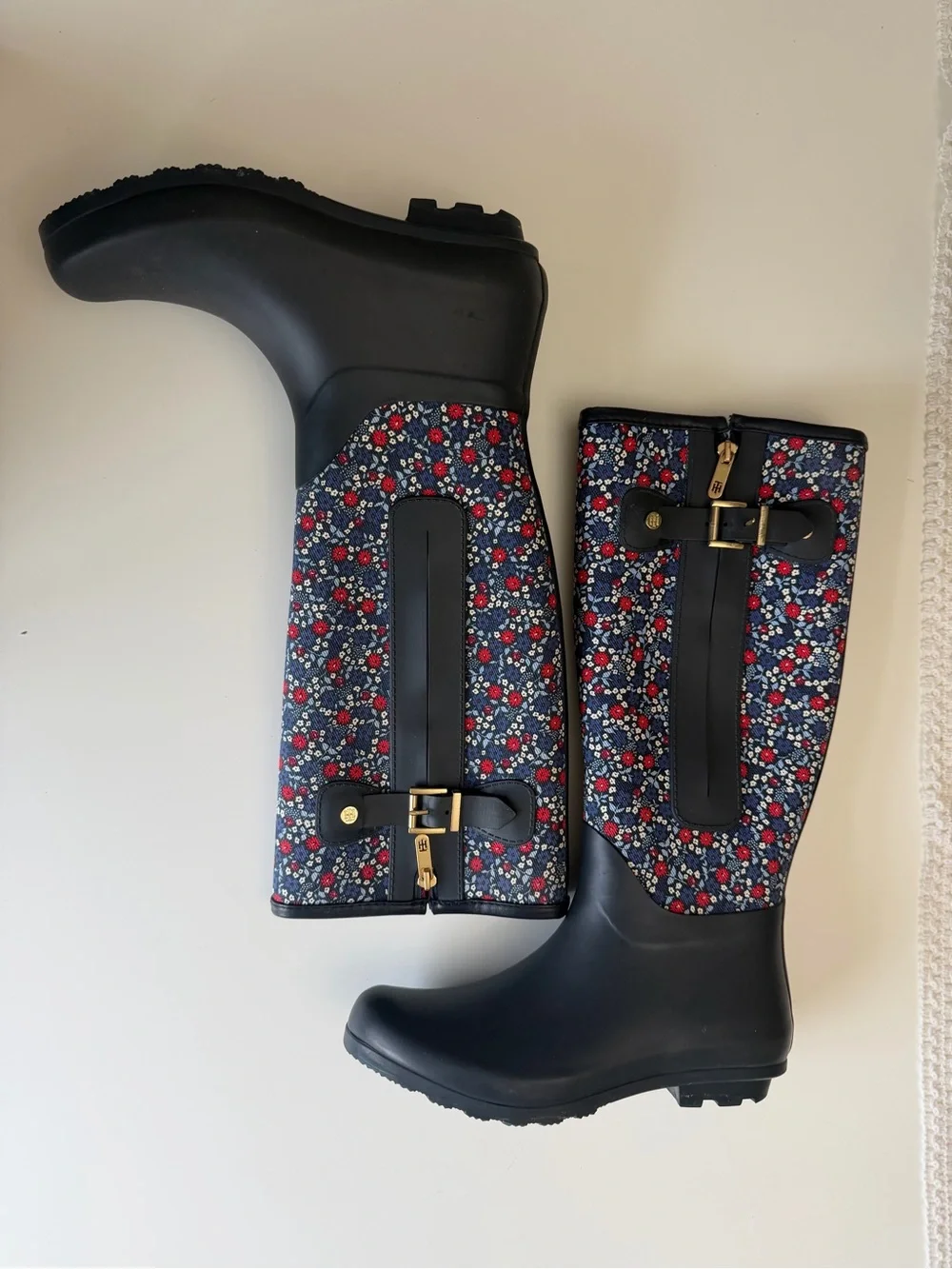 TOMMY HILFIGER MELA WOMEN'S RAIN BOOTS, Navy Floral Tall Rain and snow Boot